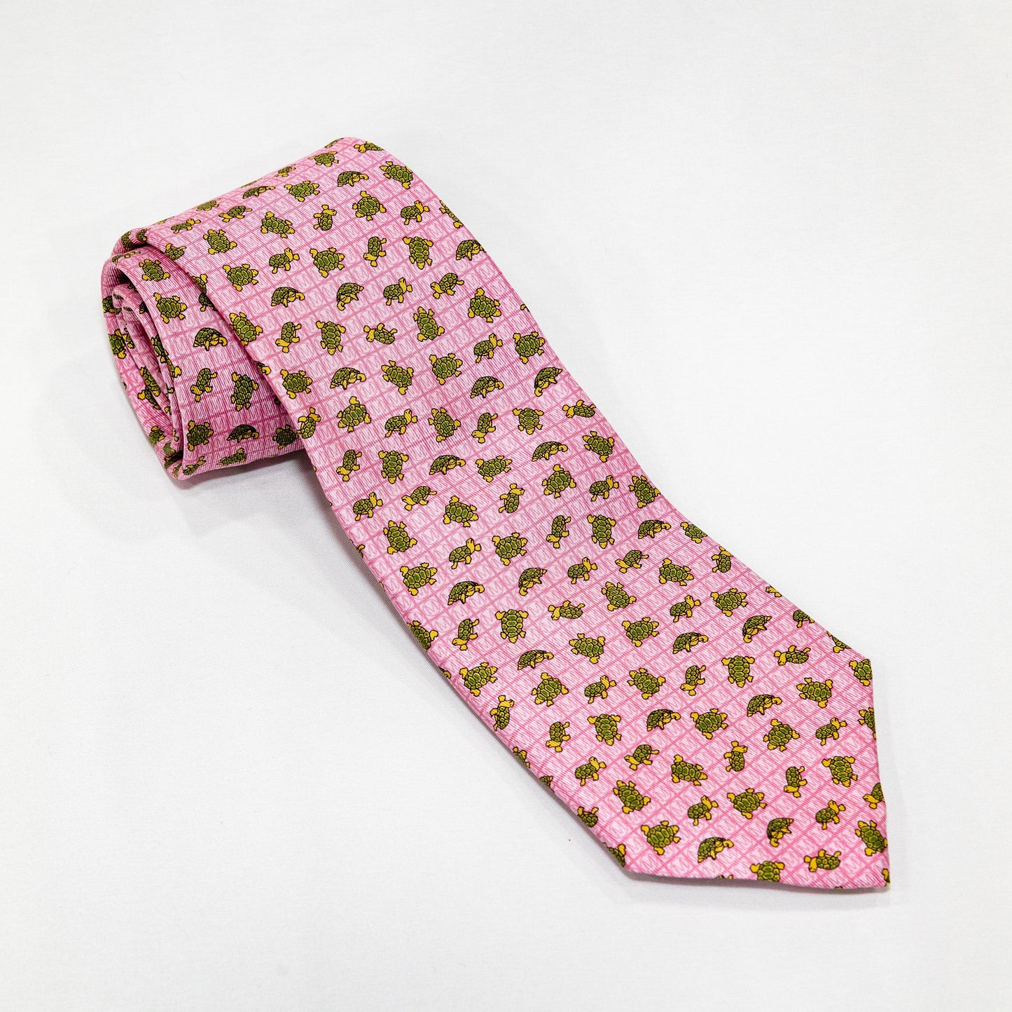 Maryland Pink Tie with Turtles