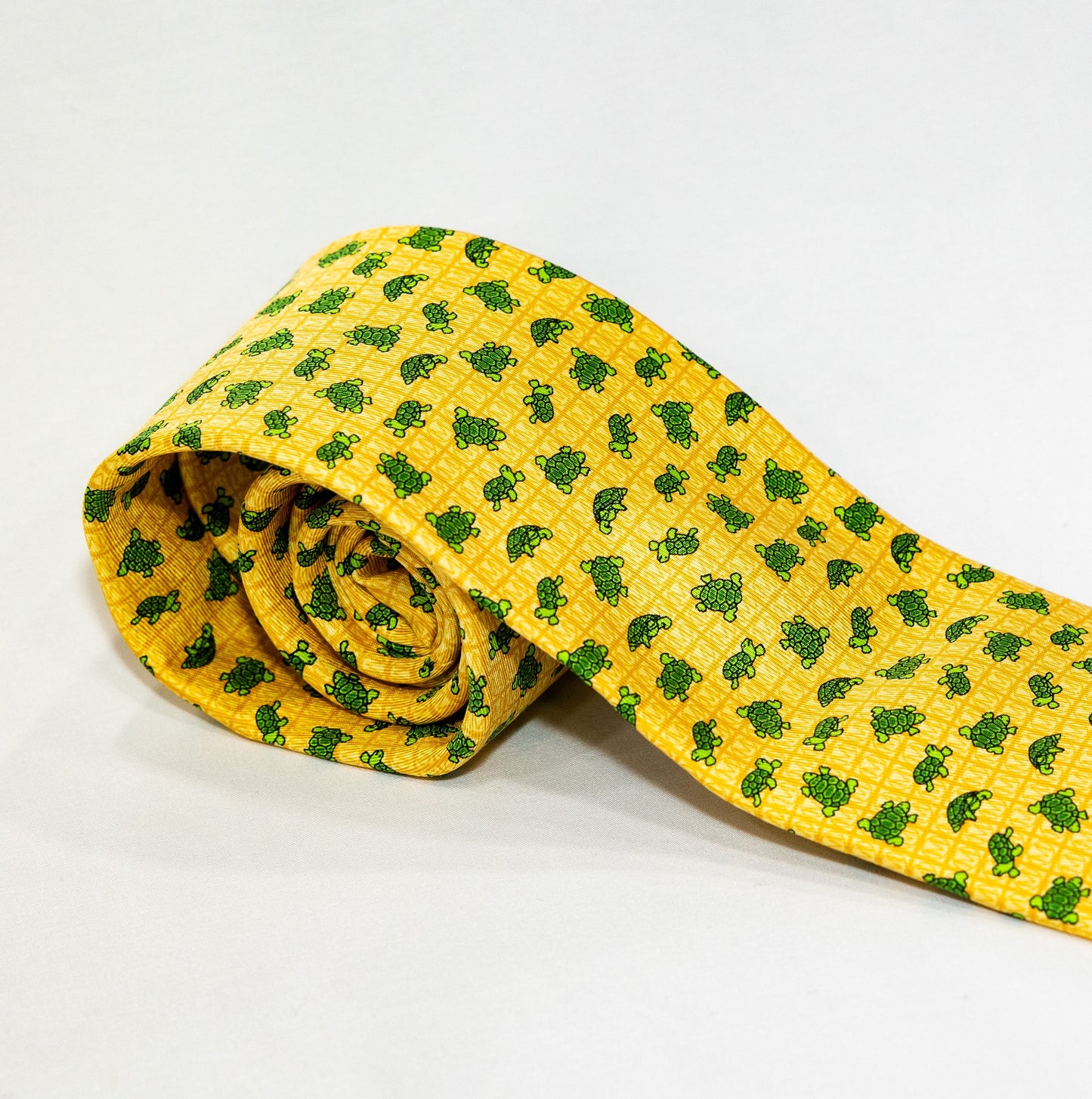 Maryland Yellow Tie with Turtles